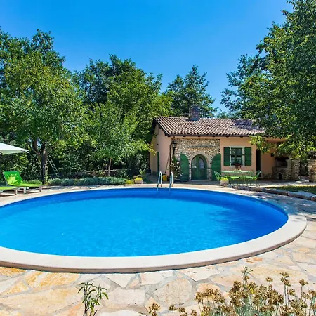 Vakantiehuis Gorgeous In With Kitchen *